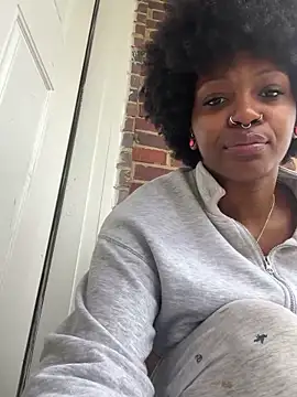 Czat XXX na żywo – mochamimi