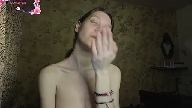 QutieDaSweet Adlı Modelin Canlı XXX Sohbeti