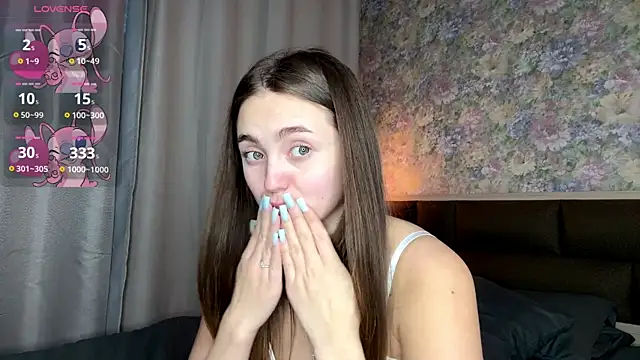 Czat XXX na żywo – LoraDavi