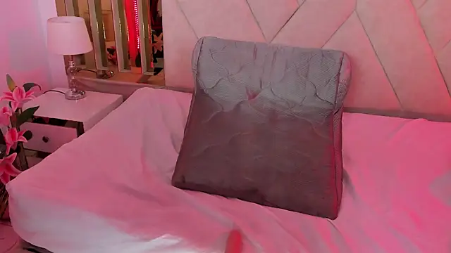 แชท XXX สดของ KateLovings