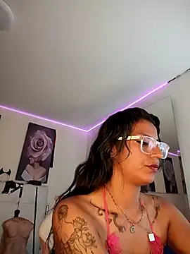 Show de SamathaMay na webcam