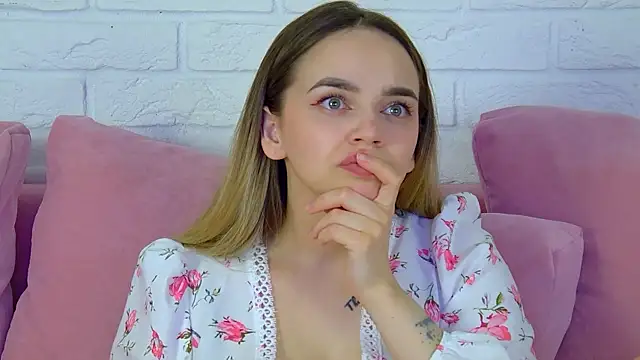 AnitaVenture's Live XXX Chat