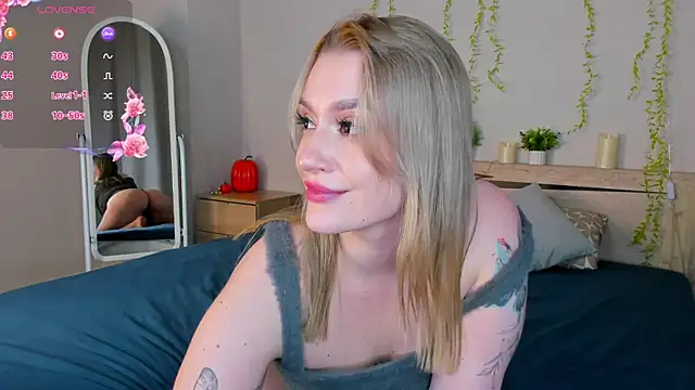 Viickie_Nelsson's Live XXX Chat