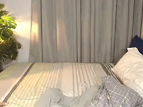 mysticofcum_'s Live XXX Chat