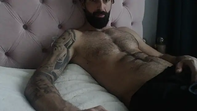 Verycutex: вебкам-шоу