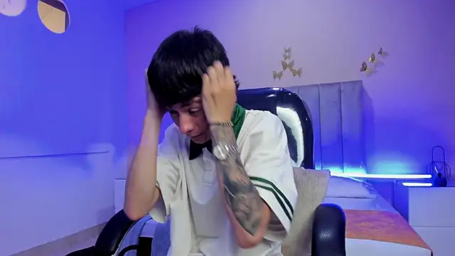 Nascary_Fox Pertunjukan Webcam