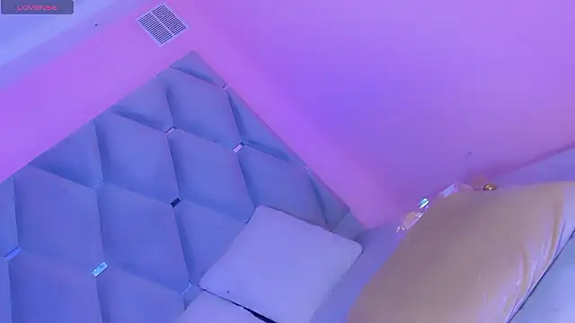 Daniiela_Ember 网络视讯表演