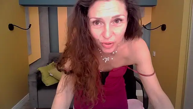 EllaLong live XXX chat