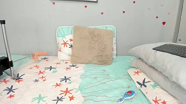 PauleteW10 Chat XXX live