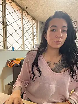 SALOME_KORLAND élő XXX-chatje