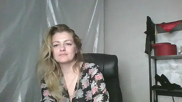 Czat XXX na żywo – SeedneySi