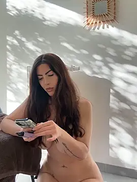 Živý XXX chat Eyline