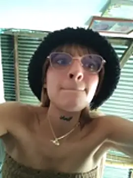 Živý XXX chat Dani-peggin