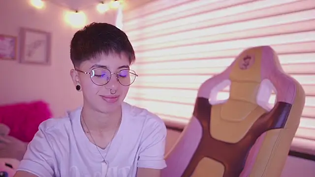 Živý XXX chat tommy_blue