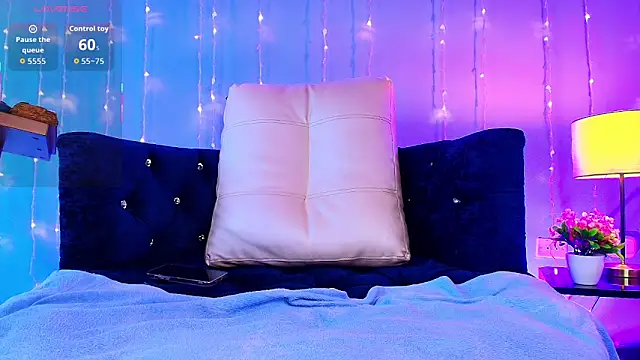 Pokazy przed kamerką – LOGAN_ADAMS27