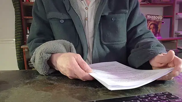 Chat XXX ao vivo de yvanbonar