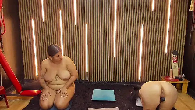 VantablackBDSMShow_ Live XXX Chat