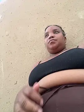 friendlybitch22's Live XXX Chat