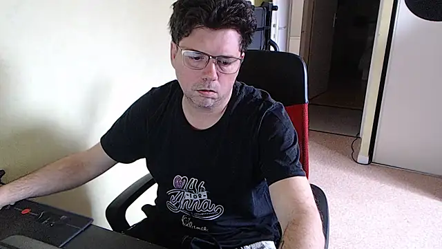 blueandwhite1 Webcam Show