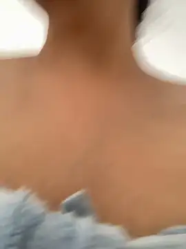 La-Gatiita-trans' Webcam Show