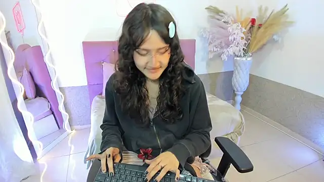 MILY_TAY Live XXX-Chat