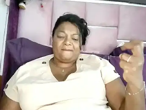 IndianDelia Live XXX-Chat