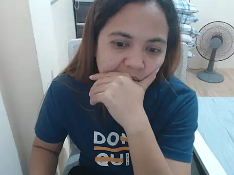 xTheLastVIRGINx Live XXX-Chat