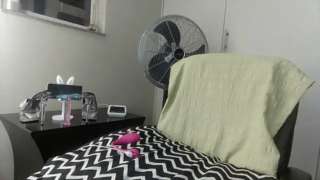 Lakwanda 网络视讯表演