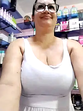 Pokazy przed kamerką – keilymadam