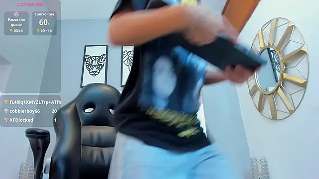 adams_bobby 라이브 XXX 채팅