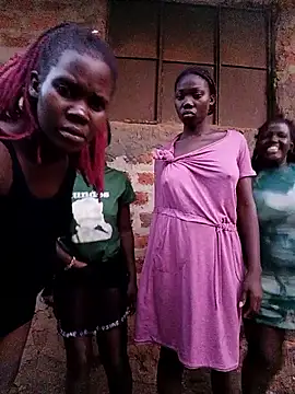 holygrail001 webkamerás műsora