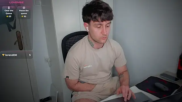 HonestAndrew Webcam show