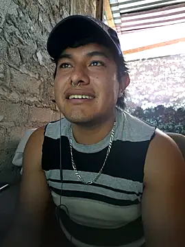 GusssHOT's Webcam Show