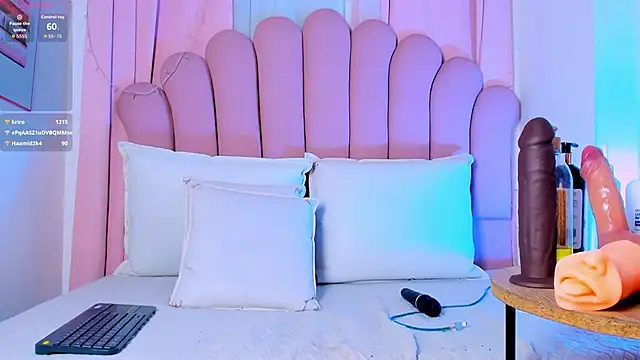 NicoleMadrird's Webcam Show