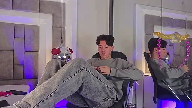 Austin_Reedss – Naživo XXX chat