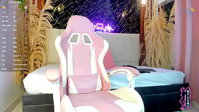 Show modela keane_lee_ na web-kameri