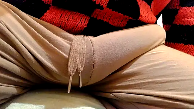 gae89tano 网络视讯表演