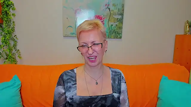 iamyourdream89's Live XXX Chat