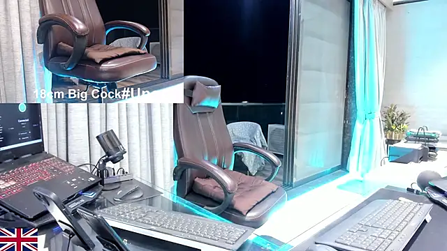 OnlineBossUK 现场XXX聊天