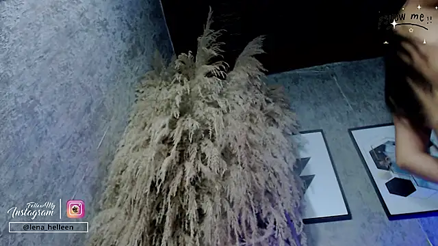 Pokazy przed kamerką – Lena_helleen