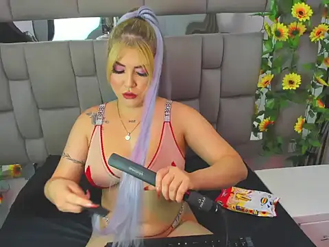 JuliettaRousse69のライブXXXチャット