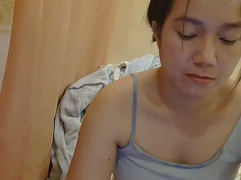 LovelyclayaのライブXXXチャット