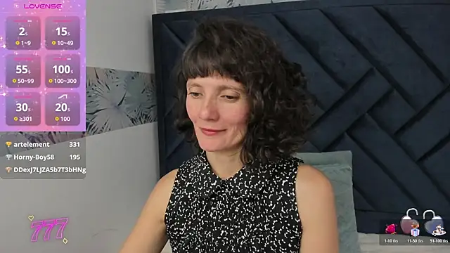 Valery_More__のライブXXXチャット