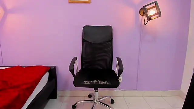 milliesummer: απευθείας συνομιλία ΧΧΧ