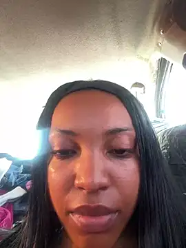 Queenkimi777's Webcam Show