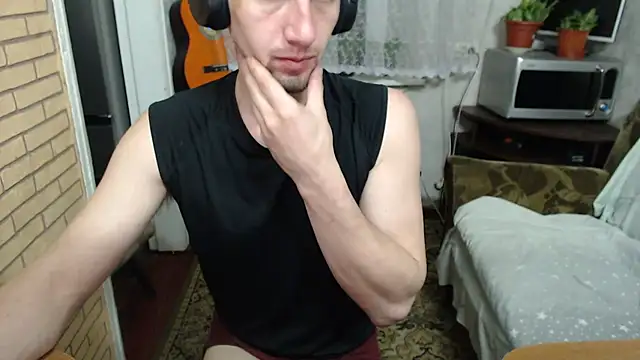 Show modela Alexilon na web-kameri