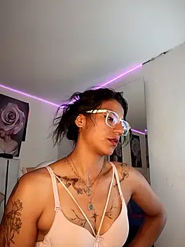 SamathaMay 라이브 XXX 채팅