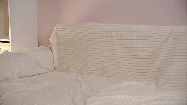 SunnivaCovil's Live XXX Chat