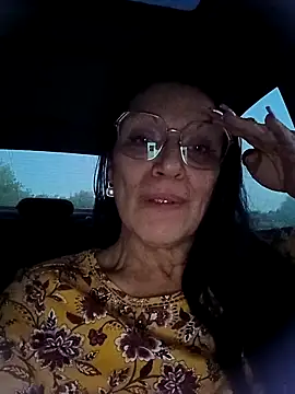 Živý XXX chat Melmamalhuda@xh