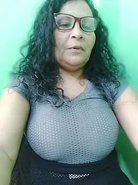 Chatroom XXX en direct de Amarantha25